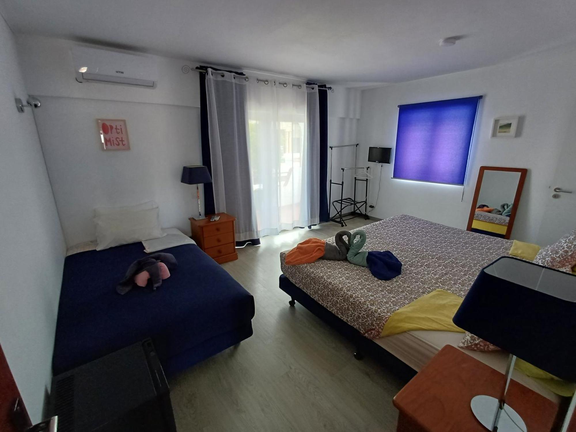 Guest House Casa Ramos On The Strip Albufeira Exteriör bild