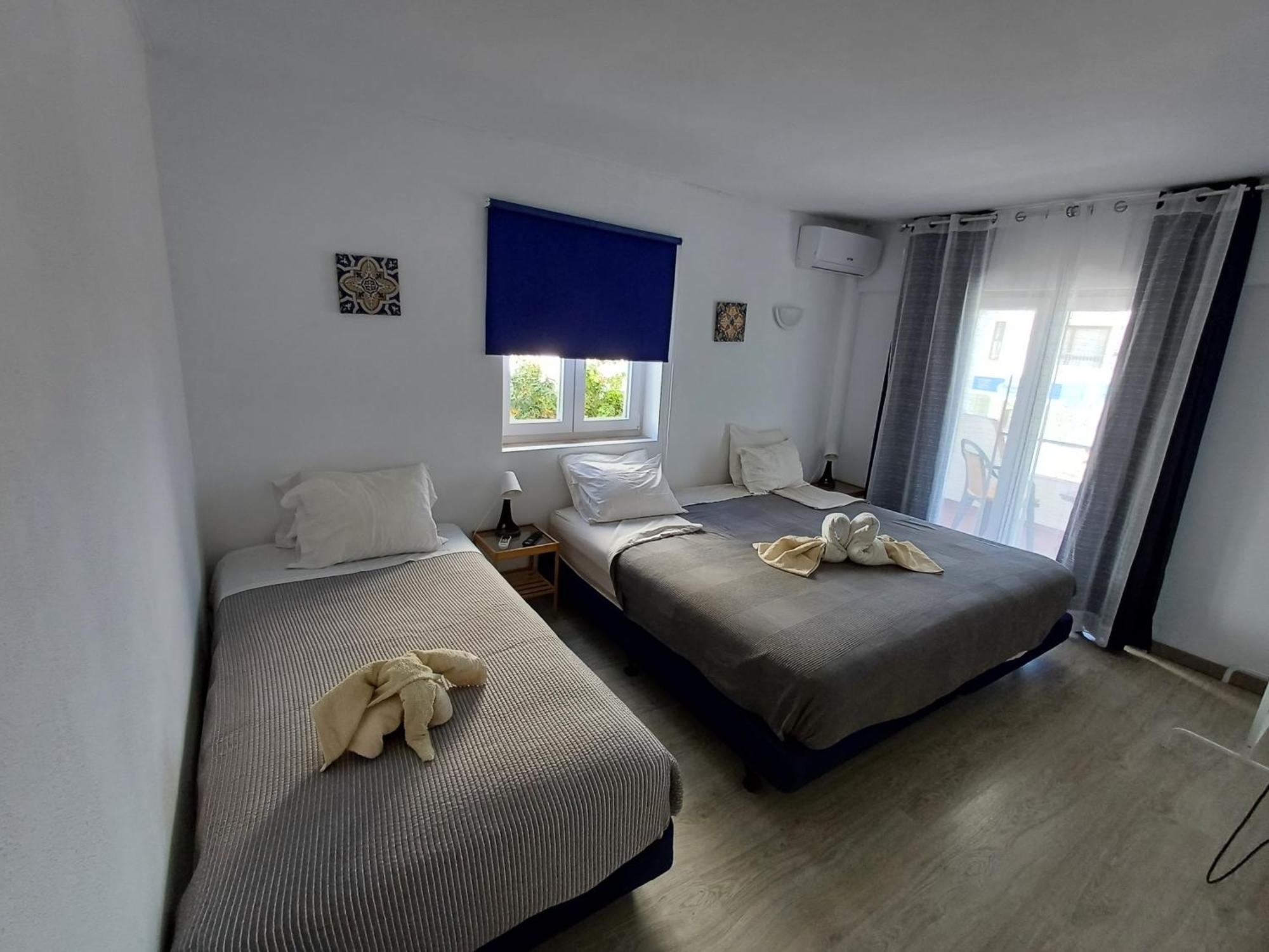 Guest House Casa Ramos On The Strip Albufeira Exteriör bild